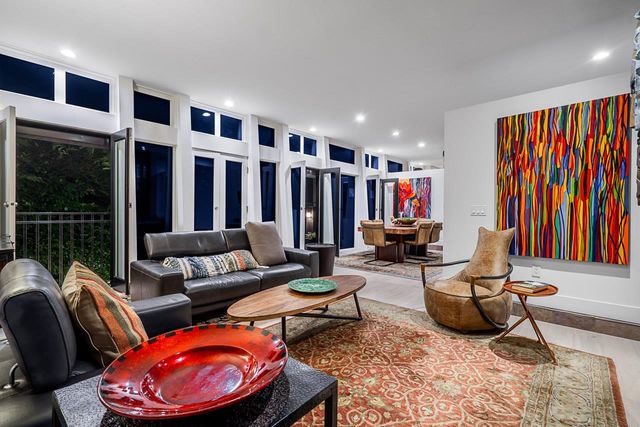 955-20th-street-ambleside-west-vancouver-05 at 955 20th Street, Ambleside, West Vancouver 955-20th-street-ambleside-west-vancouver-05 at 955 20th Street, Ambleside, West Vancouver