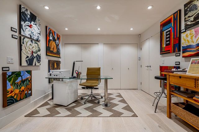 955-20th-street-ambleside-west-vancouver-24 at 955 20th Street, Ambleside, West Vancouver 955-20th-street-ambleside-west-vancouver-24 at 955 20th Street, Ambleside, West Vancouver