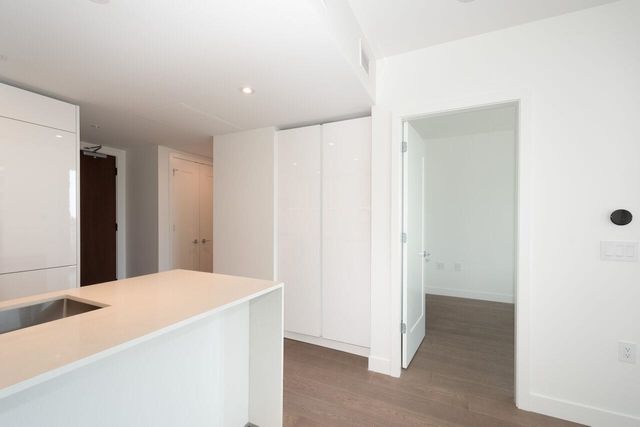 135-e-13th-street-central-lonsdale-north-vancouver-18 at 804 - 135 E 13th Street, Central Lonsdale, North Vancouver 135-e-13th-street-central-lonsdale-north-vancouver-18 at 804 - 135 E 13th Street, Central Lonsdale, North Vancouver