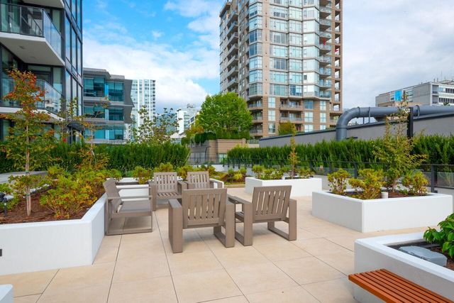 135-e-13th-street-central-lonsdale-north-vancouver-32 at 804 - 135 E 13th Street, Central Lonsdale, North Vancouver 135-e-13th-street-central-lonsdale-north-vancouver-32 at 804 - 135 E 13th Street, Central Lonsdale, North Vancouver