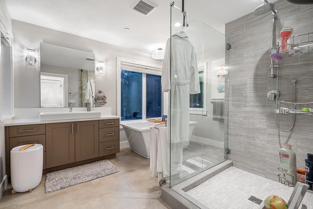 6467-wellington-avenue-horseshoe-bay-wv-west-vancouver-17 at 6467 Wellington Avenue, Horseshoe Bay WV, West Vancouver 6467-wellington-avenue-horseshoe-bay-wv-west-vancouver-17 at 6467 Wellington Avenue, Horseshoe Bay WV, West Vancouver