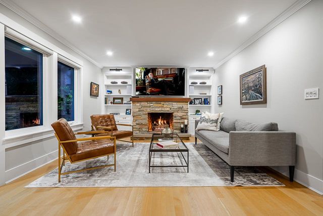 1425-palmerston-avenue-ambleside-west-vancouver-04 at 1425 Palmerston Avenue, Ambleside, West Vancouver 1425-palmerston-avenue-ambleside-west-vancouver-04 at 1425 Palmerston Avenue, Ambleside, West Vancouver