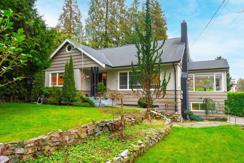 004-copy at 1310 29th Street, Altamont, West Vancouver