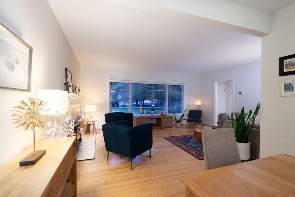 010 at 1310 29th Street, Altamont, West Vancouver