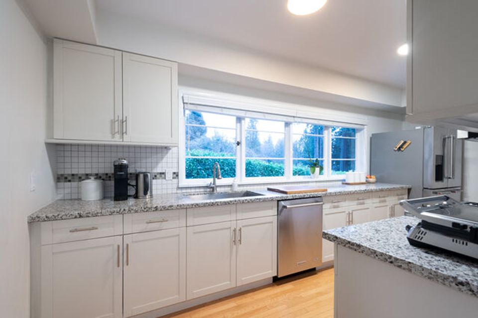 019 at 1310 29th Street, Altamont, West Vancouver