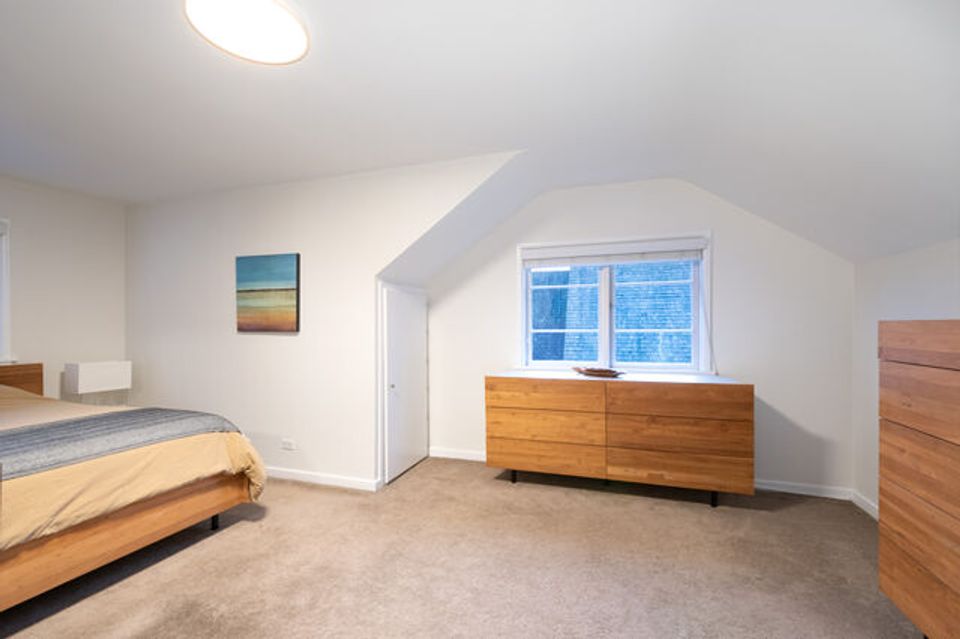 027 at 1310 29th Street, Altamont, West Vancouver