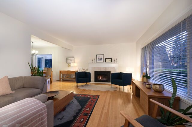 014 at 1310 29th Street, Altamont, West Vancouver