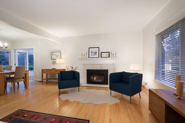 015 at 1310 29th Street, Altamont, West Vancouver