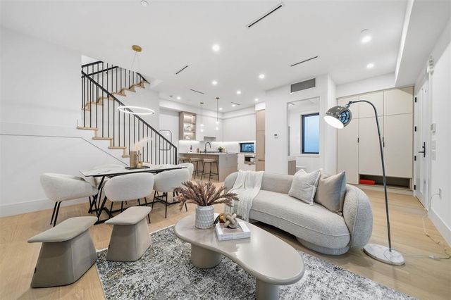 eton2 at 2493 Eton Street, Hastings Sunrise, Vancouver East eton2 at 2493 Eton Street, Hastings Sunrise, Vancouver East