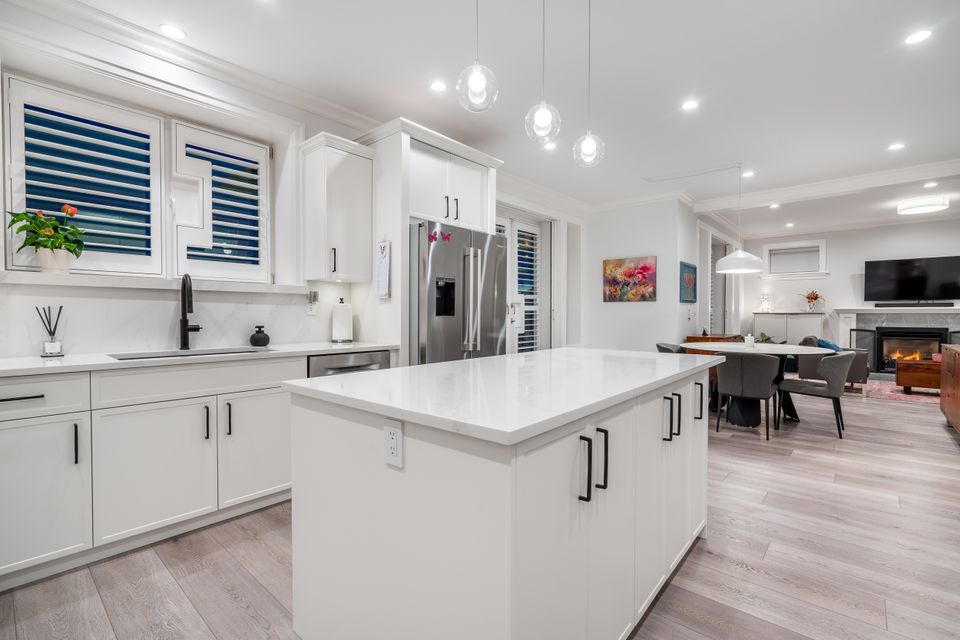 559-east-4th-street-north-vancouver-14 at 559 E 4th Street, Lower Lonsdale, North Vancouver