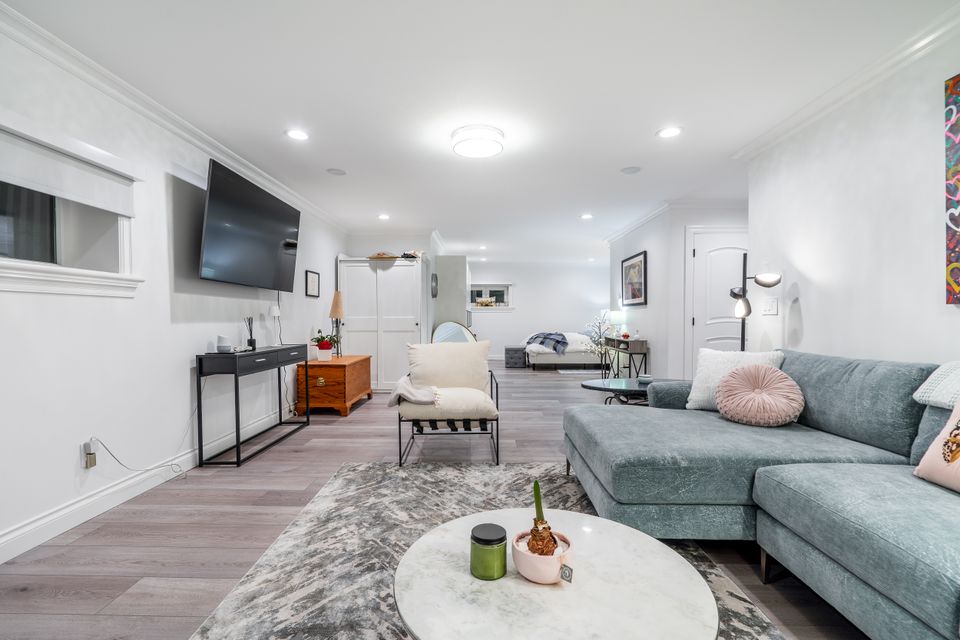 559-east-4th-street-north-vancouver-36 at 559 E 4th Street, Lower Lonsdale, North Vancouver