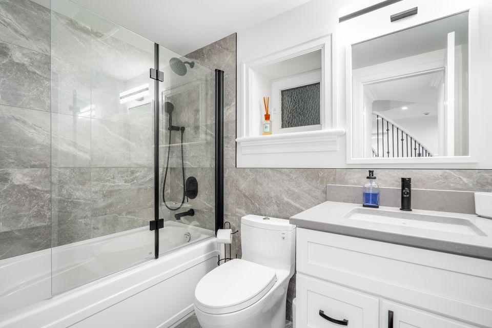 559-east-4th-street-north-vancouver-40 at 559 E 4th Street, Lower Lonsdale, North Vancouver