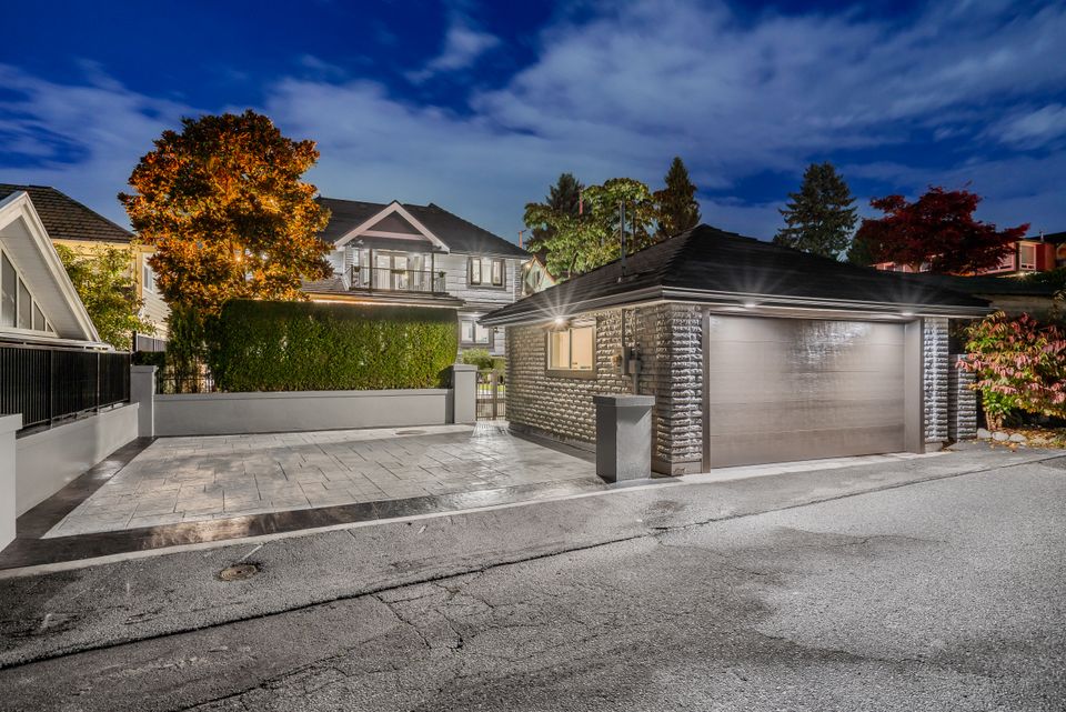 559-east-4th-street-north-vancouver-45 at 559 E 4th Street, Lower Lonsdale, North Vancouver