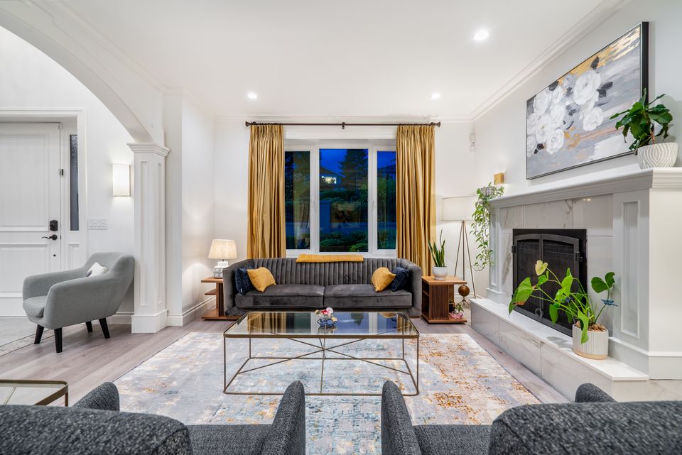 559-east-4th-street-north-vancouver-6 at 559 E 4th Street, Lower Lonsdale, North Vancouver