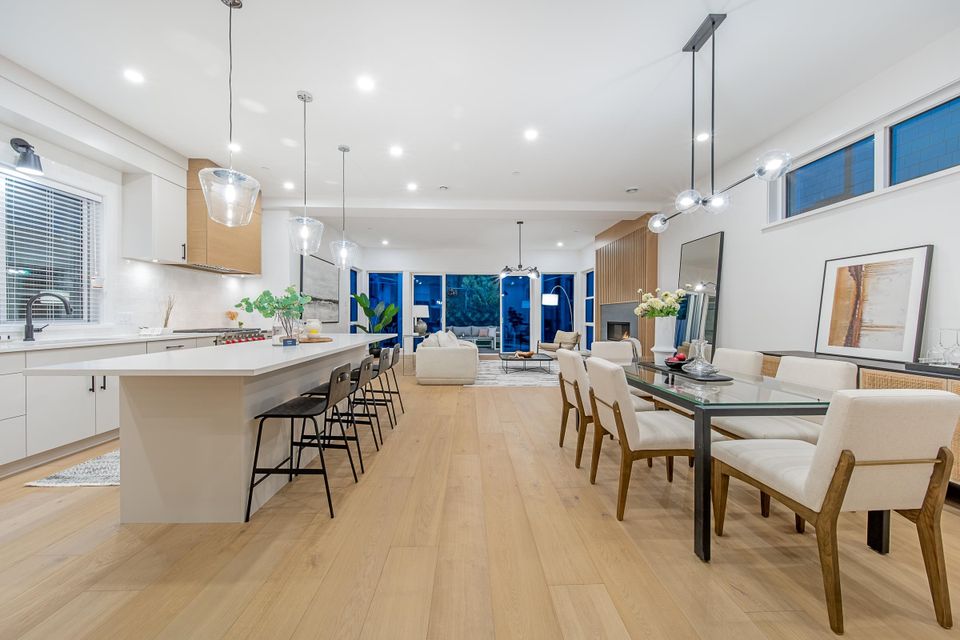 23a-glenmore-drive-glenmore-west-vancouver-04 at 23A Glenmore Drive, Glenmore, West Vancouver