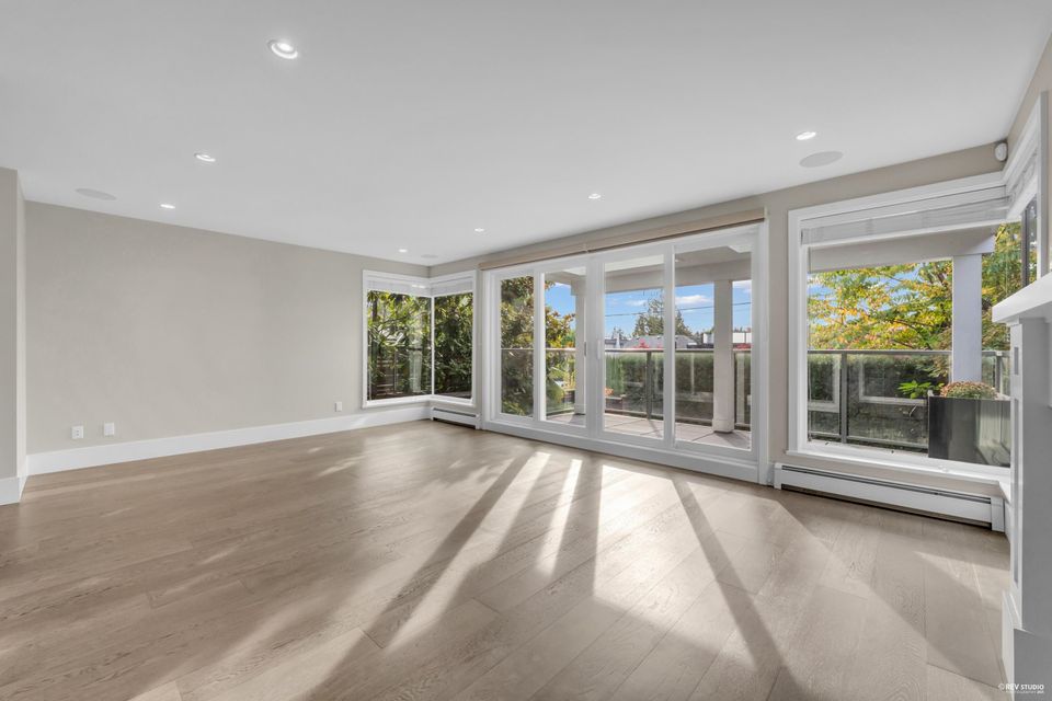 1251-clyde-avenue-ambleside-west-vancouver-08 at 1251 Clyde Avenue, Ambleside, West Vancouver