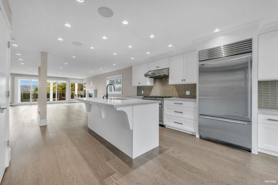 1251-clyde-avenue-ambleside-west-vancouver-13 at 1251 Clyde Avenue, Ambleside, West Vancouver