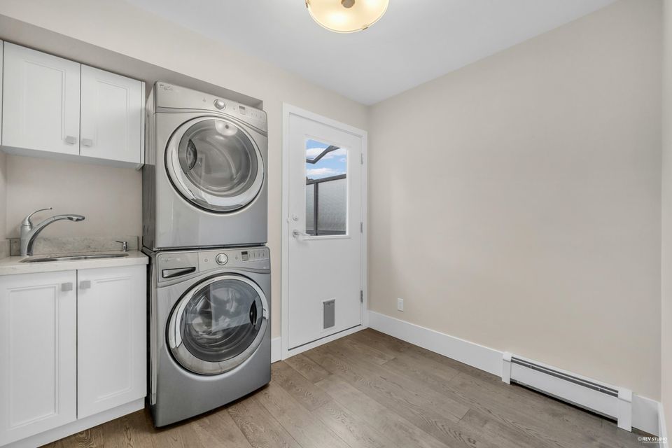 1251-clyde-avenue-ambleside-west-vancouver-18 at 1251 Clyde Avenue, Ambleside, West Vancouver