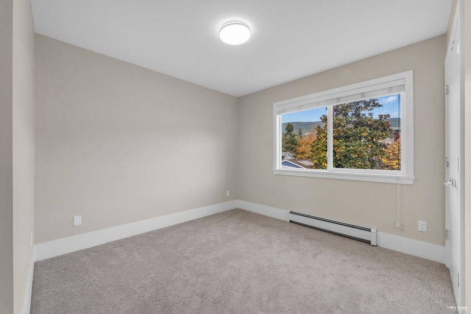 1251-clyde-avenue-ambleside-west-vancouver-25 at 1251 Clyde Avenue, Ambleside, West Vancouver