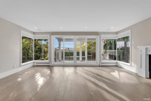 1251-clyde-avenue-ambleside-west-vancouver-05 at 1251 Clyde Avenue, Ambleside, West Vancouver