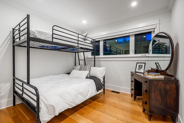 1425-palmerston-avenue-ambleside-west-vancouver-15 at 1425 Palmerston Avenue, Ambleside, West Vancouver