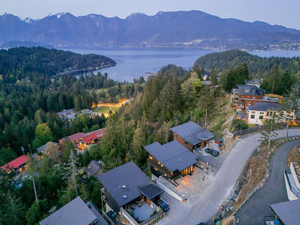 885-rivendell-drive-bowen-island-bowen-island-27 at 885 Rivendell Drive, Bowen Island