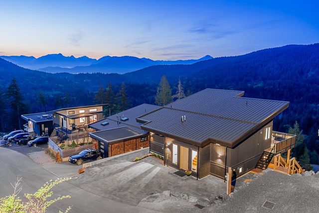 885-rivendell-drive-bowen-island-bowen-island-02 at 885 Rivendell Drive, Bowen Island