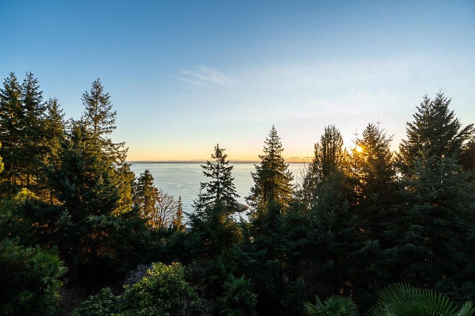 5970-condor-place-eagleridge-west-vancouver-07 at 5970 Condor Place, Eagleridge, West Vancouver