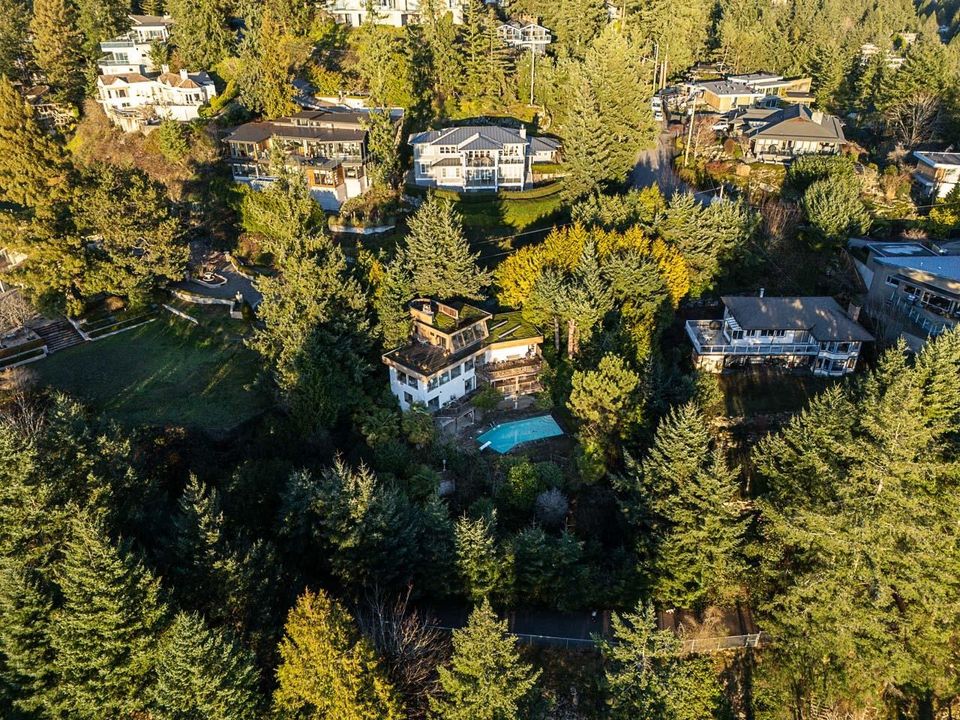 5970-condor-place-eagleridge-west-vancouver-25 at 5970 Condor Place, Eagleridge, West Vancouver