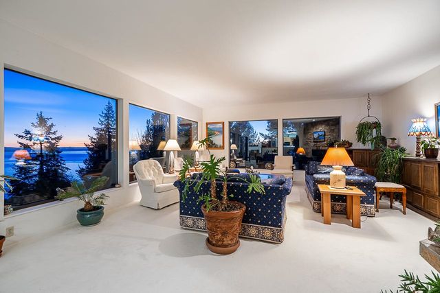 5970-condor-place-eagleridge-west-vancouver-09 at 5970 Condor Place, Eagleridge, West Vancouver