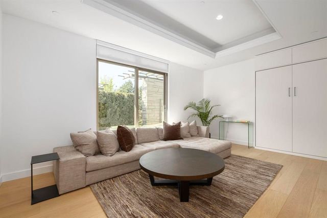 263105333-195fd4c9-6abf-4bd0-81b0-5e74669073b7 at 4987 Meadfeild Wynd, Caulfeild, West Vancouver