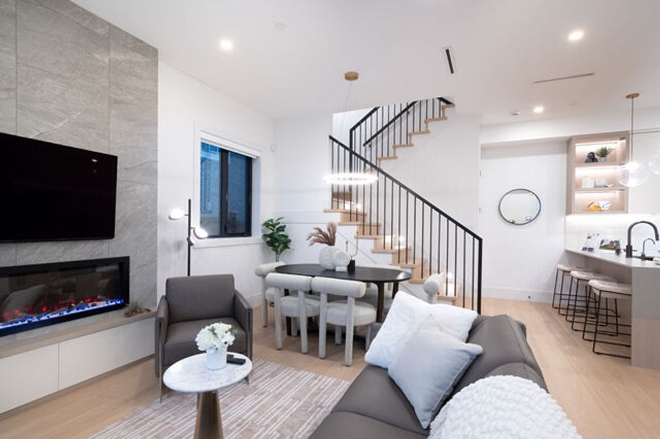 011 at 2493 Eton Street, Hastings Sunrise, Vancouver East