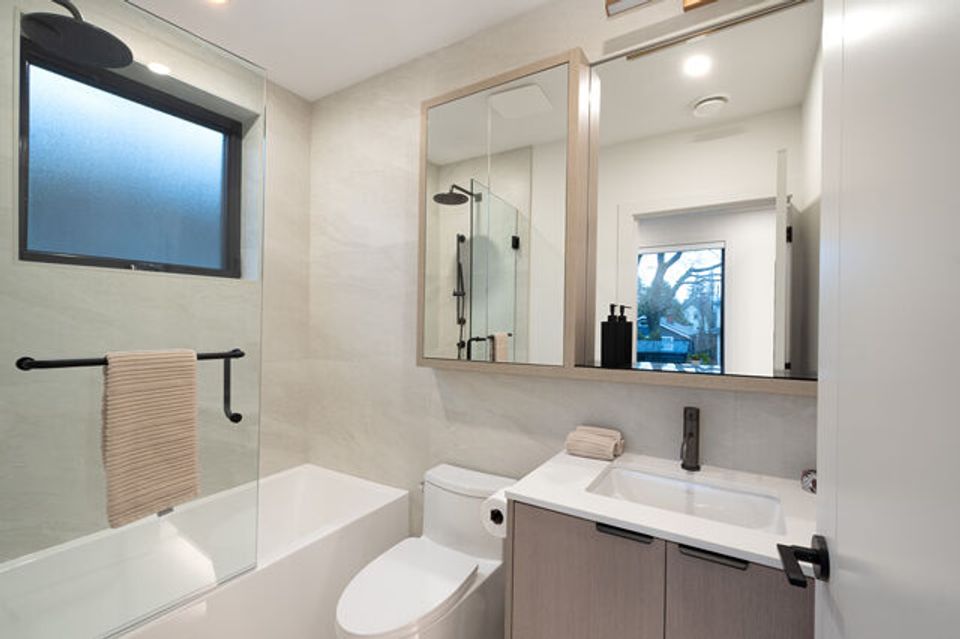 028 at 2493 Eton Street, Hastings Sunrise, Vancouver East