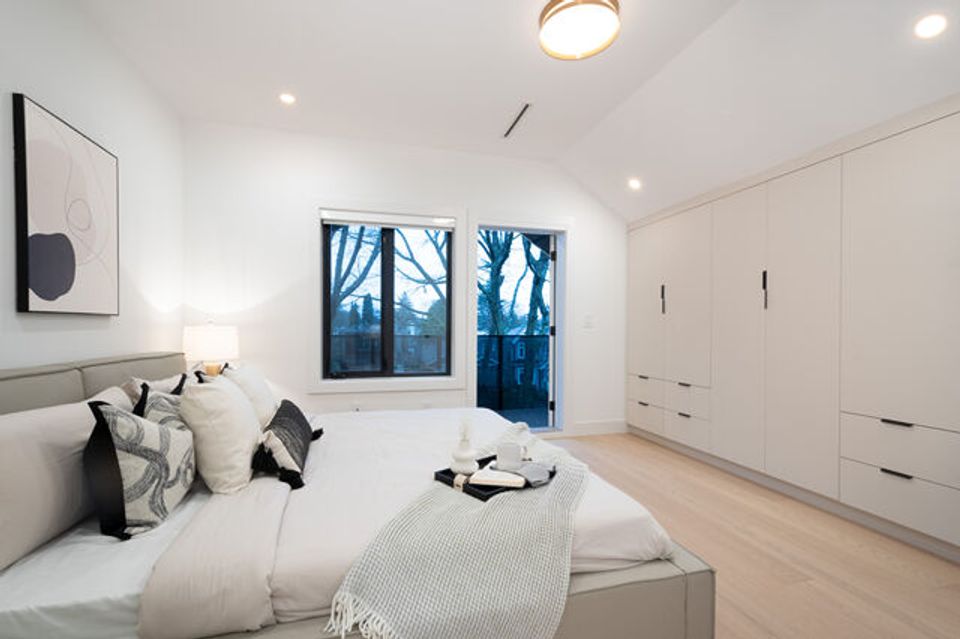 031 at 2493 Eton Street, Hastings Sunrise, Vancouver East