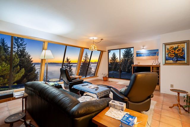 5970-condor-place-eagleridge-west-vancouver-18 at 5970 Condor Place, Eagleridge, West Vancouver