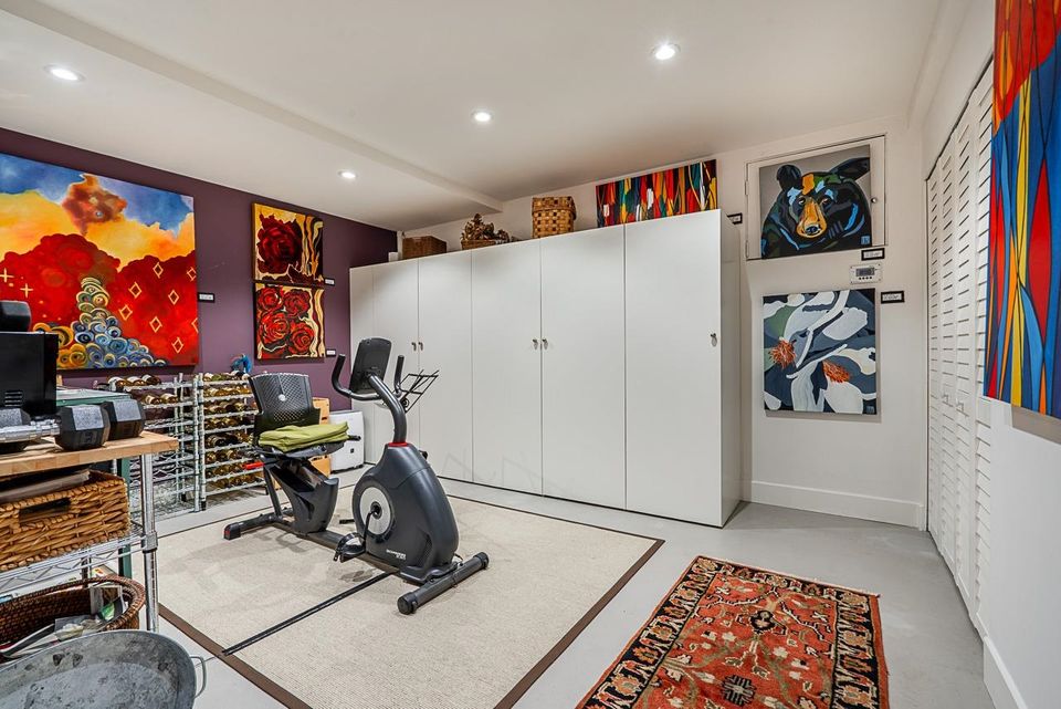 955-20th-street-ambleside-west-vancouver-25 at 955 20th Street, Ambleside, West Vancouver