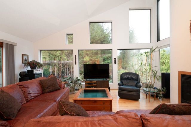 1605-lockehaven-road-deep-cove-north-vancouver-09 at 1605 Lockehaven Road, Deep Cove, North Vancouver