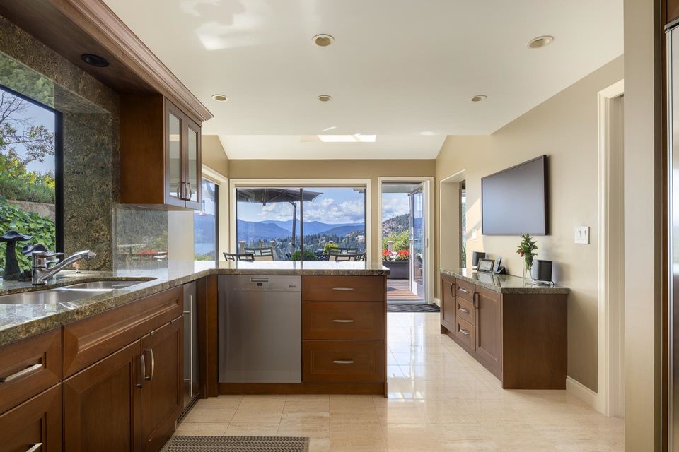 5267-aspen-drive-upper-caulfeild-west-vancouver-11 at 5267 Aspen Drive, Upper Caulfeild, West Vancouver