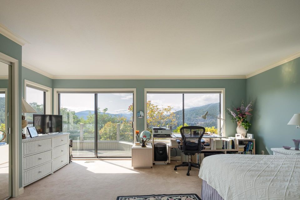 5267-aspen-drive-upper-caulfeild-west-vancouver-20 at 5267 Aspen Drive, Upper Caulfeild, West Vancouver