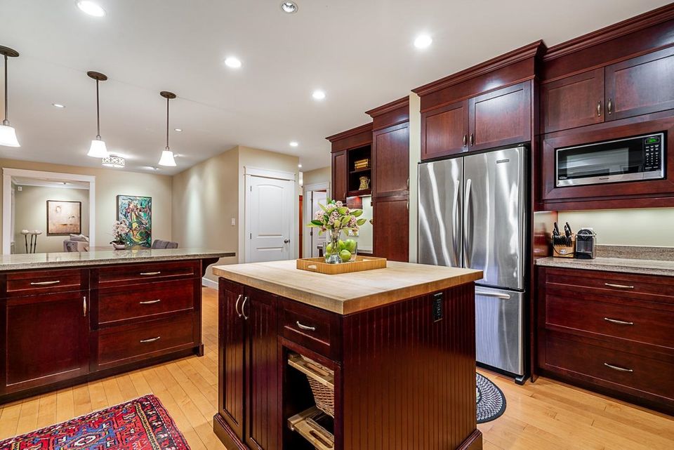 2374-nelson-avenue-dundarave-west-vancouver-08 at 2374 Nelson Avenue, Dundarave, West Vancouver