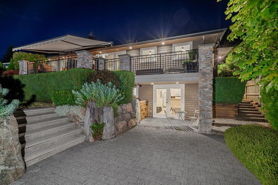 1425-palmerston-avenue-ambleside-west-vancouver-02 at 1425 Palmerston Avenue, Ambleside, West Vancouver