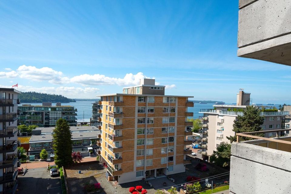 1341-clyde-avenue-ambleside-west-vancouver-14 at 701 - 1341 Clyde Avenue, Ambleside, West Vancouver