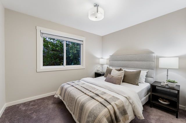 1075-esplanade-avenue-ambleside-west-vancouver-20 at 1075 Esplanade Avenue, Ambleside, West Vancouver