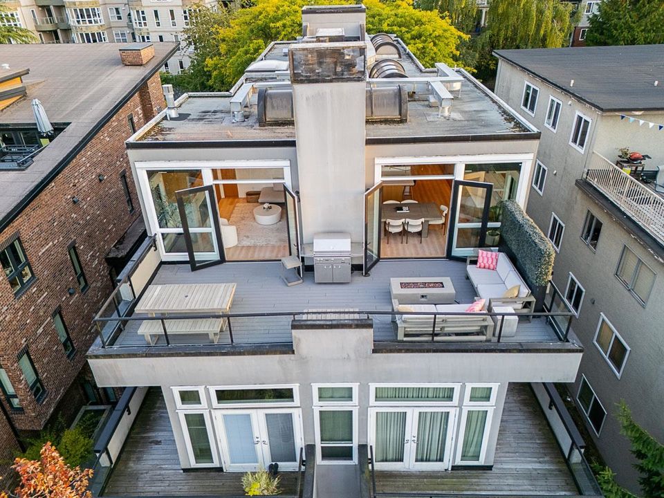 2445-w-1st-avenue-kitsilano-vancouver-west-26 at 2445 W 1st Avenue, Kitsilano, Vancouver West