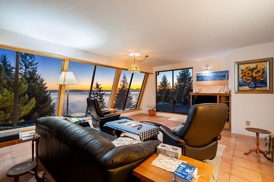 5970-condor-place-eagleridge-west-vancouver-18 at 5970 Condor Place, Eagleridge, West Vancouver