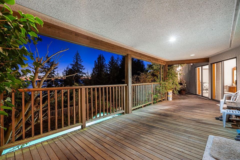 5970-condor-place-eagleridge-west-vancouver-22 at 5970 Condor Place, Eagleridge, West Vancouver