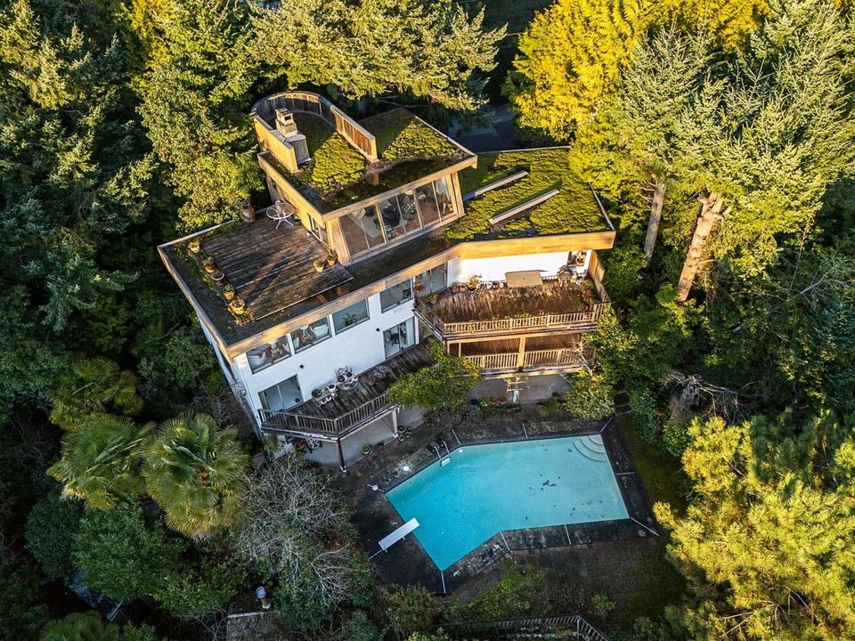 5970-condor-place-eagleridge-west-vancouver-24 at 5970 Condor Place, Eagleridge, West Vancouver