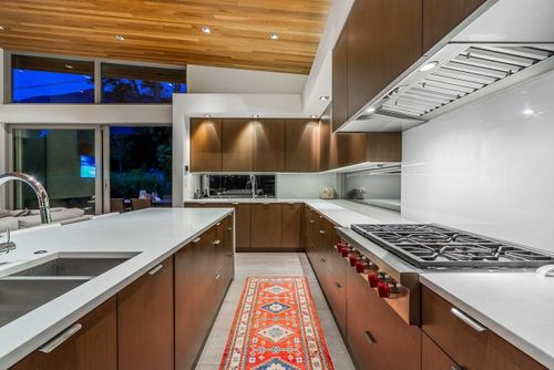 4404-parliament-crescent-forest-hills-nv-north-vancouver-14 at 4404 Parliament Crescent, Forest Hills NV, North Vancouver