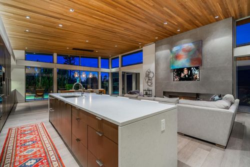 4404-parliament-crescent-forest-hills-nv-north-vancouver-15 at 4404 Parliament Crescent, Forest Hills NV, North Vancouver 4404-parliament-crescent-forest-hills-nv-north-vancouver-15 at 4404 Parliament Crescent, Forest Hills NV, North Vancouver