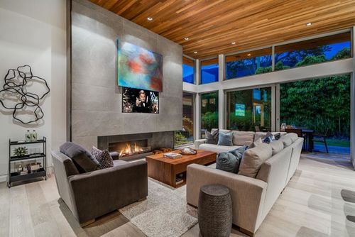 4404-parliament-crescent-forest-hills-nv-north-vancouver-16 at 4404 Parliament Crescent, Forest Hills NV, North Vancouver